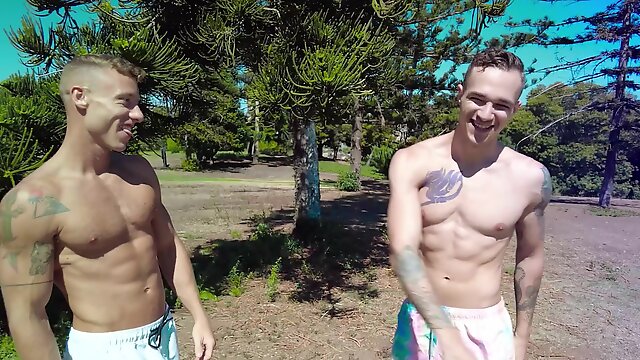 Muscular friends blow each others cock and have gentle anal sex