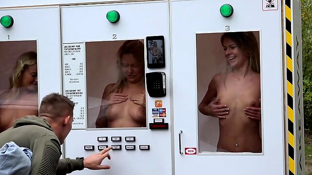 Sexy Claudia Macc fucking outdoors