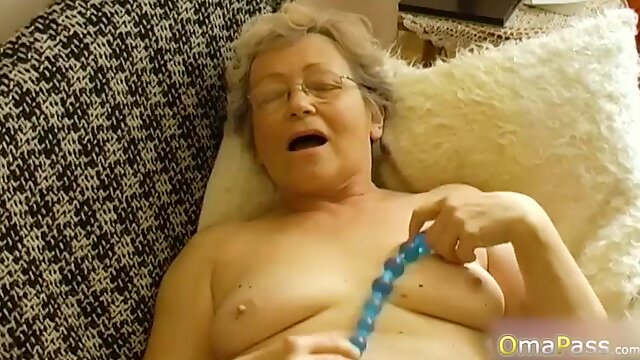 Grannies compilation with naked bodies and sex toys masturbation