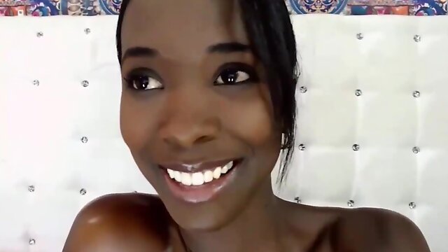 Solo Ebony Squirt