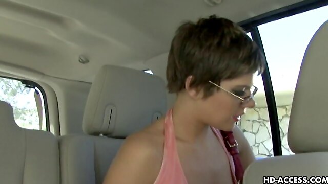 Boning a short-haired babe with glasses Hailey James