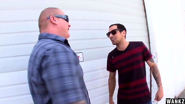 Storage Wars: A WANKZ TV Parody!