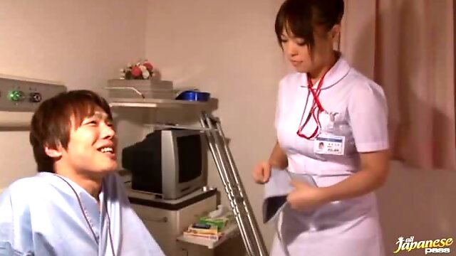 Hot naughty nurse Reiko Nakamori sucking out thick cum