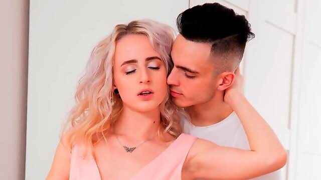 Hanna Rey, Creampie and Squirting