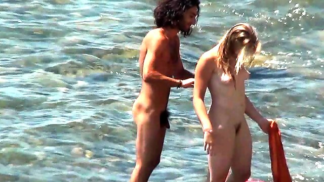 Naked Beach Voyeur