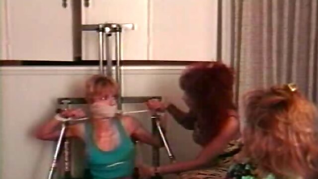 Kinky chicks in retro BDSM video