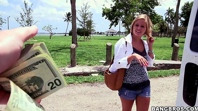 Gorgeous, Reality, Amateur, Money, Car