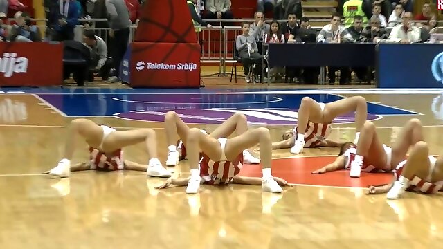 The best cheerleaders show