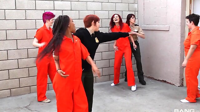 Phoenix Askani abuses lesbian inmate Odile with hardcore fingering