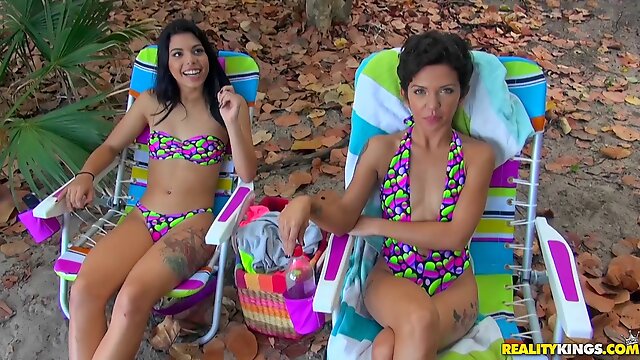 Cuties in colorful swimsuits picked up for a wild threesome