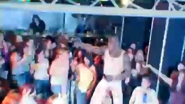 Afro hot stripper dances with girls at a sex party