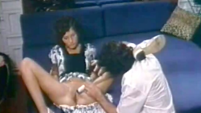 Linda Lovelace Deepthroats Harry Reems Big Cock