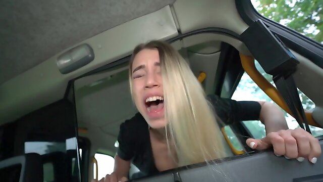 Skinny vixen Elena Vedem pays taxi driver by her tight pussy