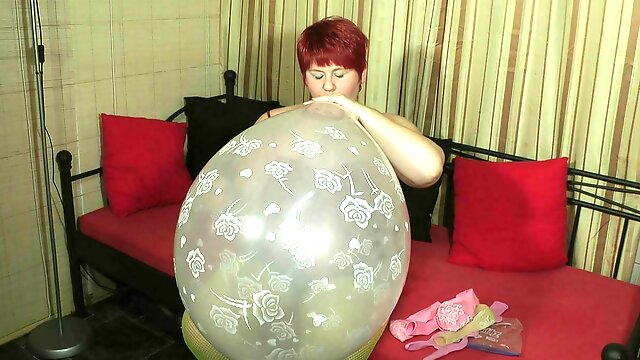 Annadevot - Large transparent balloon blown up ...