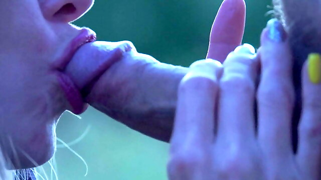 Whore gives me a blowjob in nature