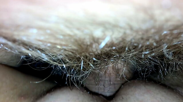 Homemade closeup pussy fuck and creampie