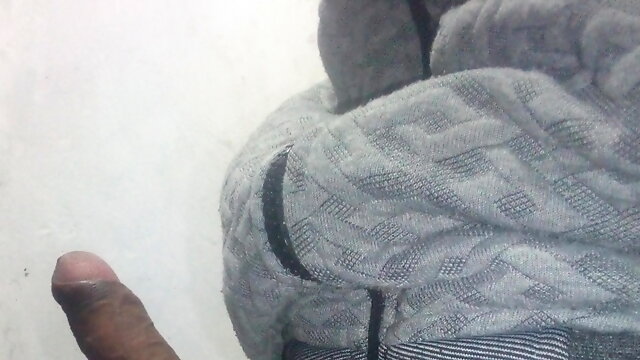 My banti want pussy.