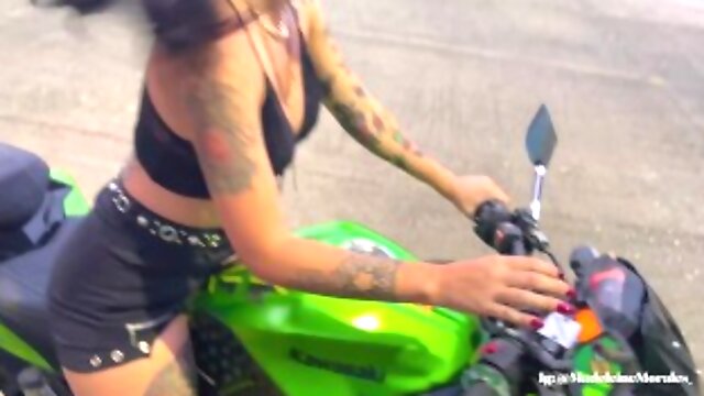 Motorcycle, Lush Lovense Orgasm