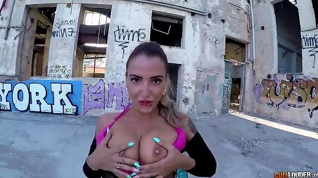 Amazing Spanish Babe Hot Outdoor Sex Video