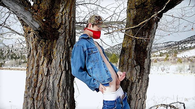 Redneck Twink Busts a But in the Rockies During Winter Time!