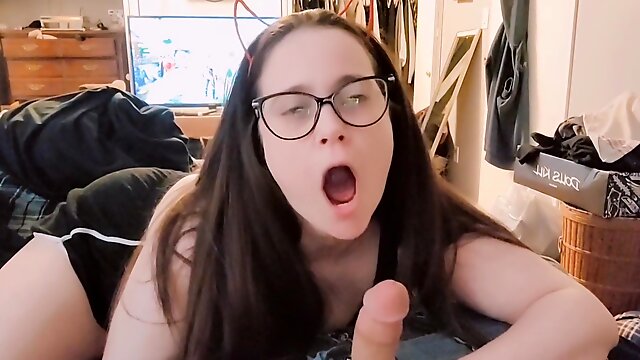 Video Game Blowjob With Cum On Tits