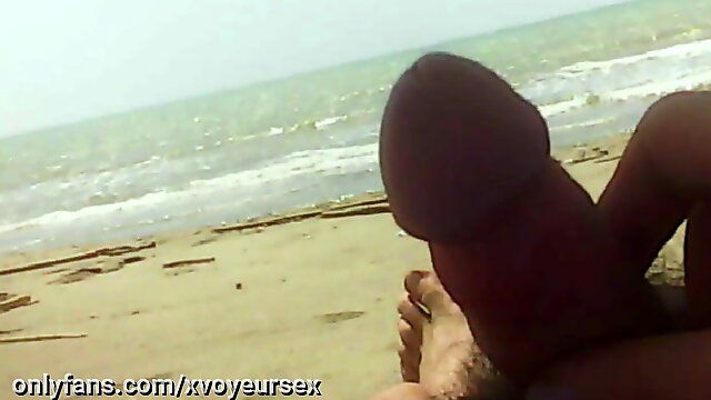Beach Gay Voyeur