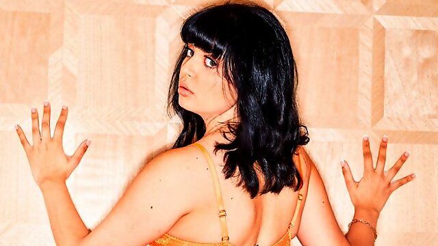 Slender brunette model Leda Lotharia is trying anal penetration