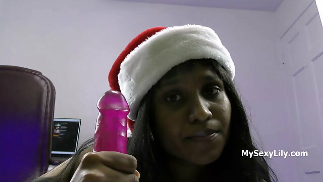 Merry Christmas Special Blowjob By Tamil Maid Lily
