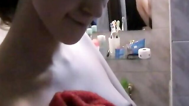 Sucking creamed cock