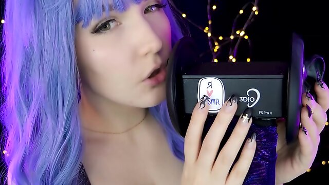 Asmr Kitty Klaw - Hot Licking & Mouth Sounds