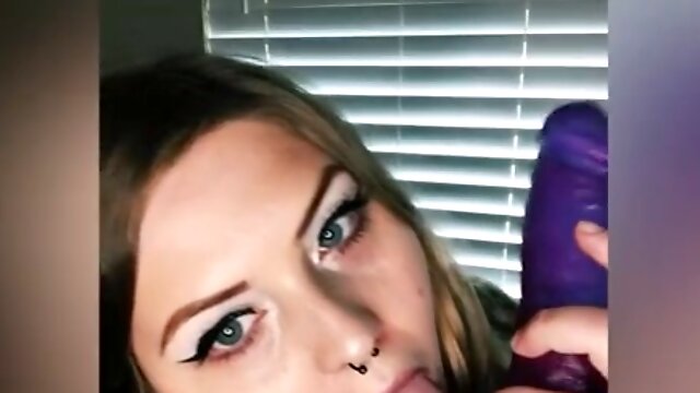 Dildo Pov Solo