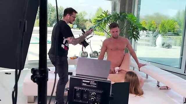 Behind the scenes of porn shoot involving nymph Alexis Crystal