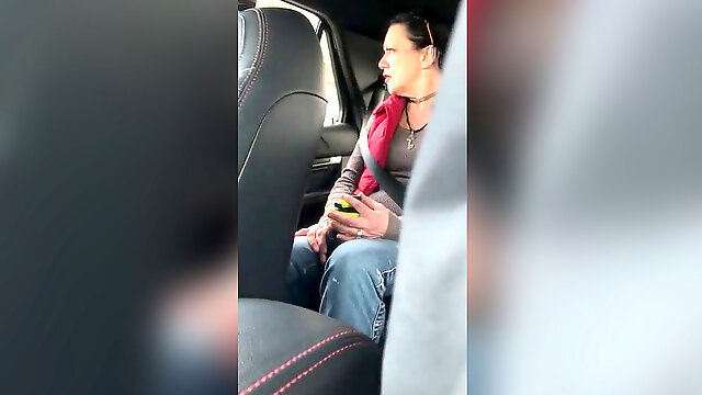 Superb grandmother pros blow-job in car