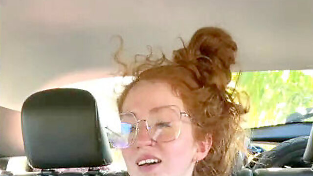 Nerdy red-haired plays with her labia in a engaged parking lot * real amateur porn *