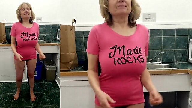 Sexy Grandma has the best body in town