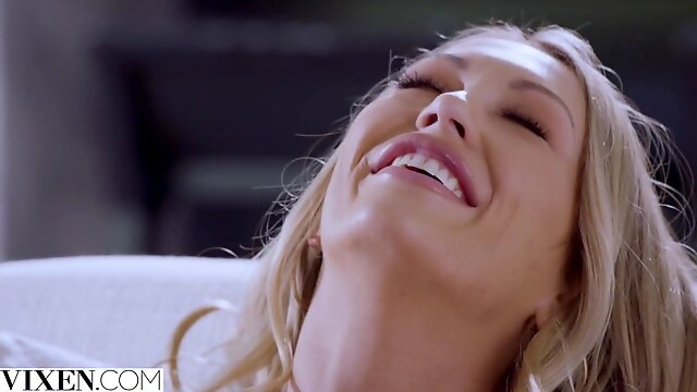 VIXEN Spoiled Adira always Gets what she wants - Adira allure