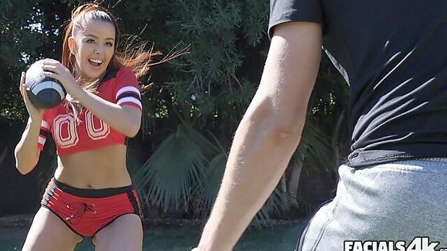 Aesthetic hard FMM porn with a dick-sucking brunette Vanna Bardot