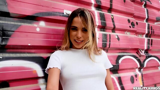 Naughty coed Anastasia Brokelyn takes donger