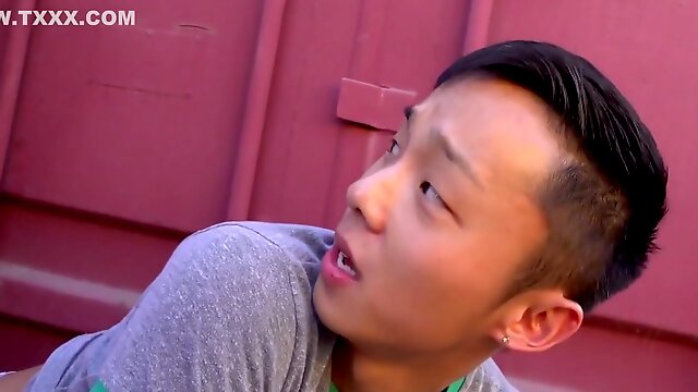 Asian Boy Gay, Gay Hung