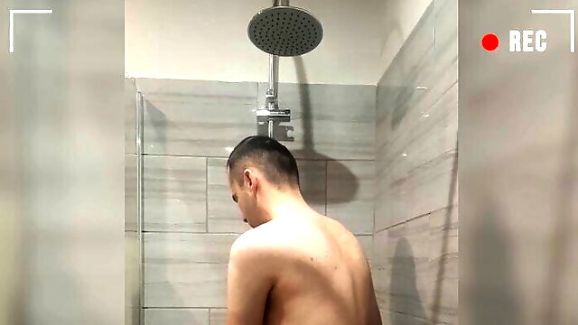 Gay Shower Spy