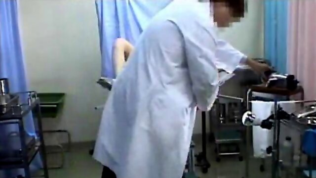 Japanese Doctor Voyeur  assian ass