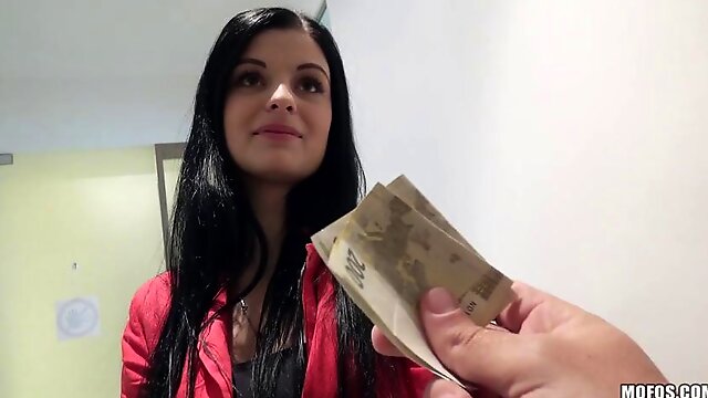 Brunette Czech slut Alice Nice sells her cunt for cash
