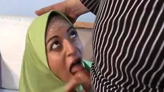 ARAB Muslim HIJAB Turbanli Girl FUCK 4 - NV