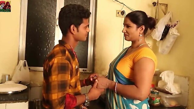 Cute bhabhi romance ...my favourite video