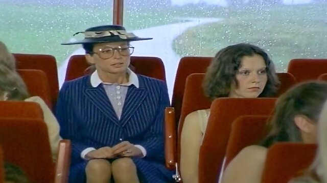 Schulmädchen Porno (1976)