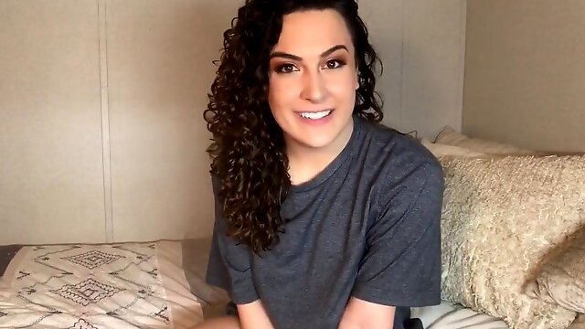 Amateur Gets Handjob Cum, Homemade Curly Hair