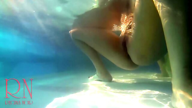 Underwater Pussy Show. Mermaid Fingering Masturbation Cam Elegant And Flexible Babe, Swimming Outdoor Swimming Pool. 3