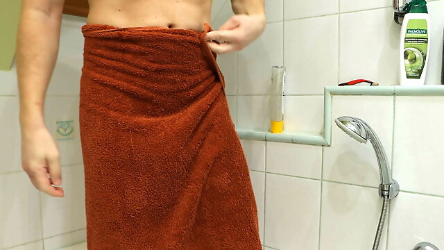 Young Boys Gay Shower