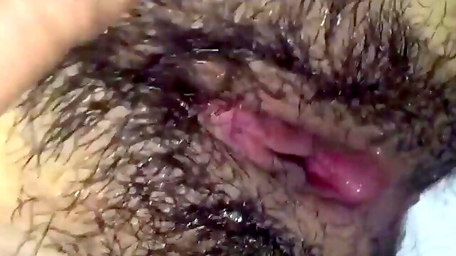 Vietnamese amateurs. close-up sucking cunt and fuck each other
