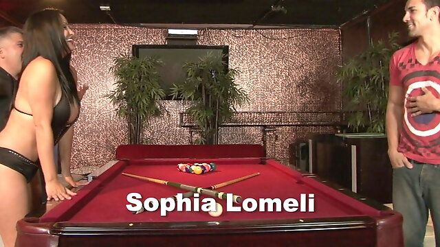 Sophia Lomeli